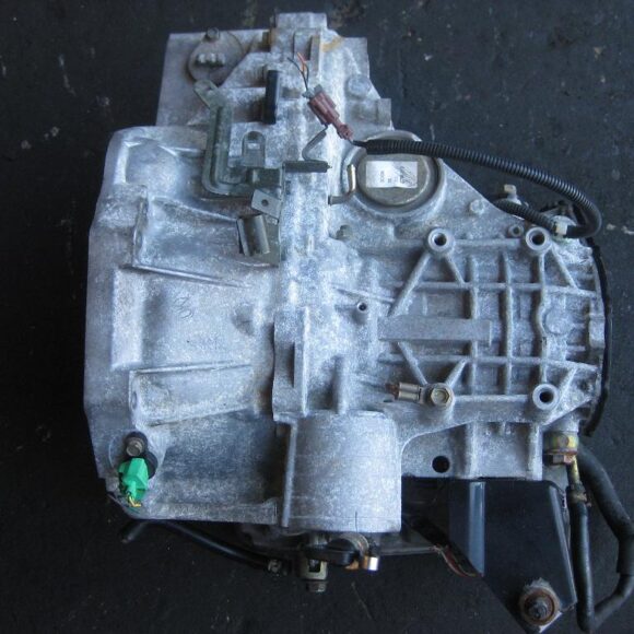 BUY NISSAN CR12 GEARBOX FOR SALE