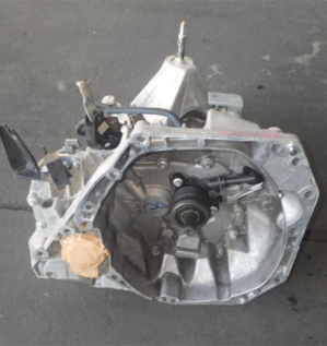 BUY NISSAN HR16 GEARBOX FOR SALE